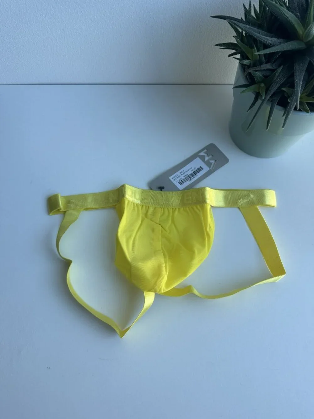 Modus Vivendi - Muslin Jockstrap - Yellow (M) - Picture 3 of 5